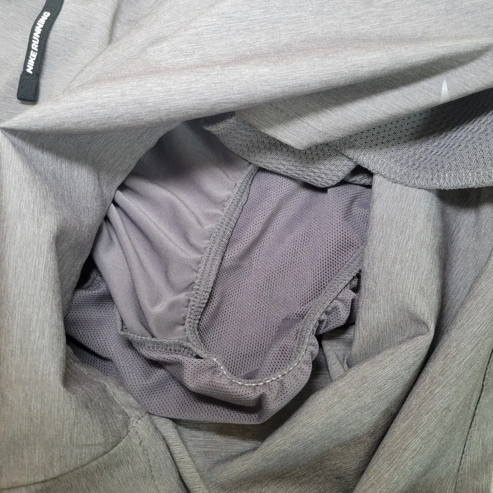 Nike Dri-Fit Athletic Shorts Gray Woman's‎ Small
